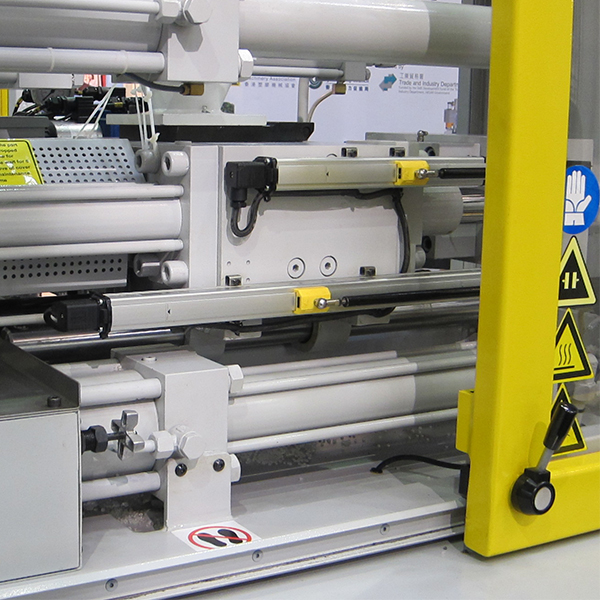 磁致伸縮位移傳感器安裝圖